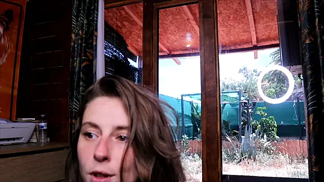 LittleMe97 লাইভ XXX চ্যাট
