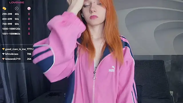 Chat XXX en directo de TarynPalek