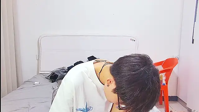 KK-cuteboy Live XXX-Chat
