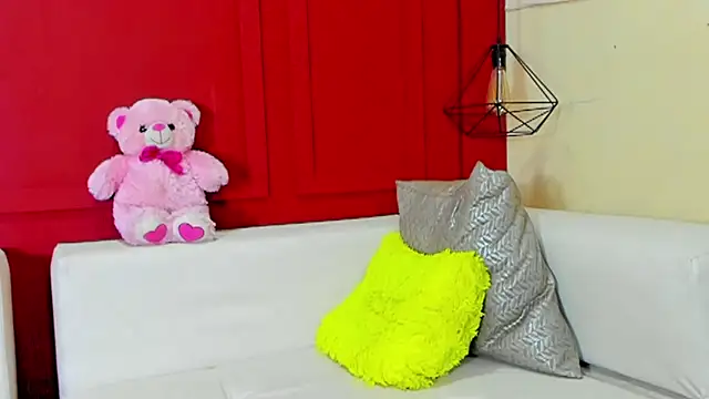 MichaelVasquex Adlı Modelin Canlı XXX Sohbeti