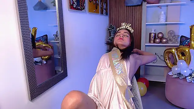 XXX chat uživo modela _Lucy_Grey_