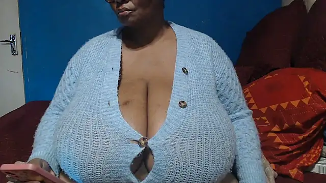 Chat XXX en directo de CUTEFIRMMELONSS