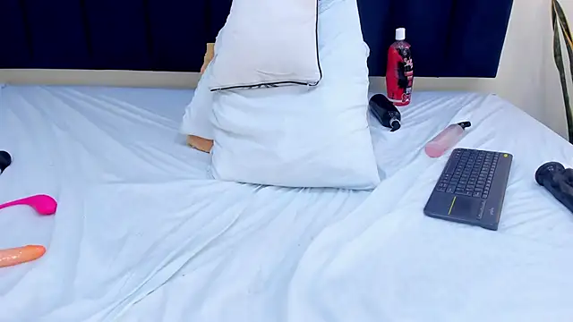 mayaevansmg's Live XXX Chat