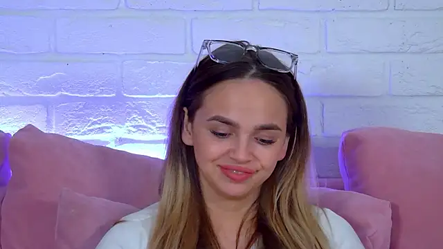AnitaVenture live XXX chat