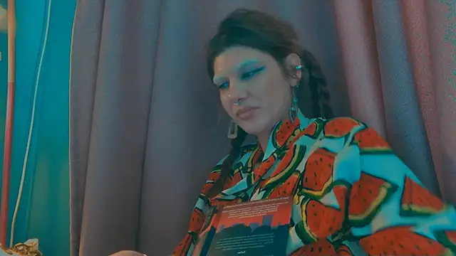 Chat XXX en directo de VivienDarkbloom