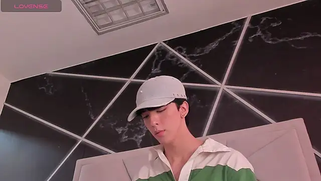 Chat XXX en directo de AerumChae