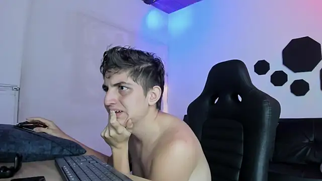 atilaepic's Live XXX Chat