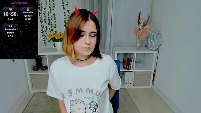 XXX chat uživo modela Alexa_Lexi_