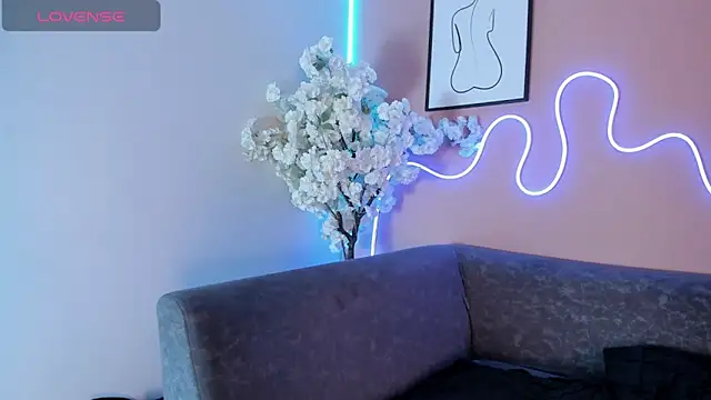 karo_linee1 Live XXX-Chat