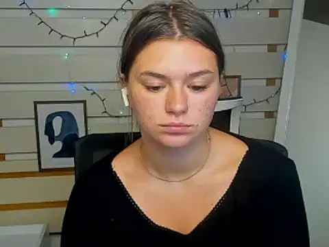 Josephine_Kiss live XXX chat