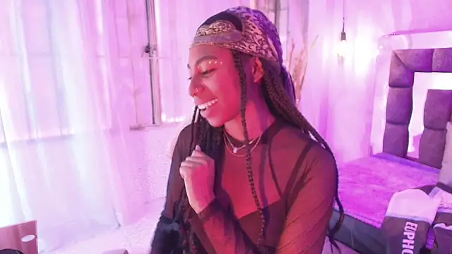 Chatroom XXX en direct de Queen_perla_