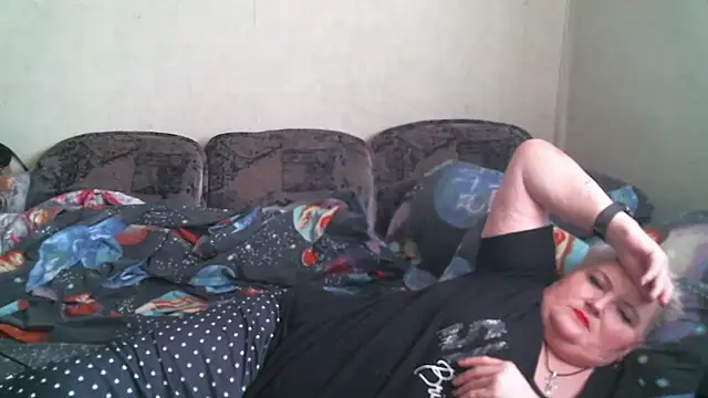 Lana555 লাইভ XXX চ্যাট