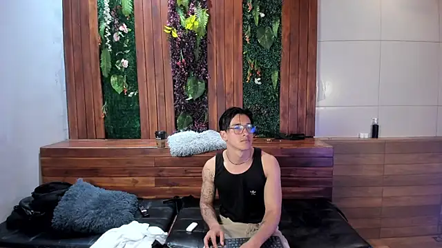 Andy_Joy_ 现场XXX聊天