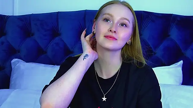 AgataFoxley Chat XXX in diretta