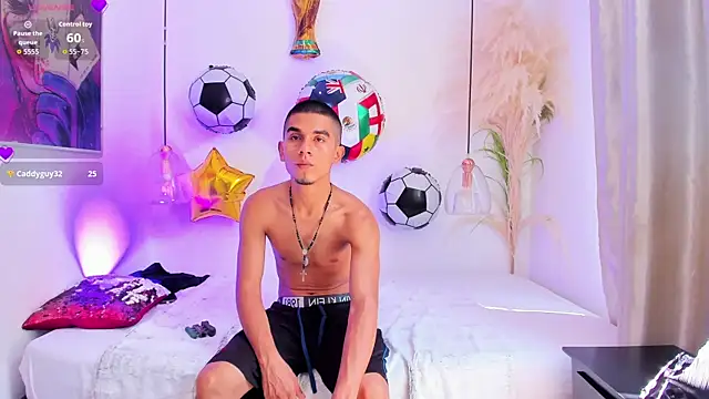 XXX chat uživo modela your_d0ll1