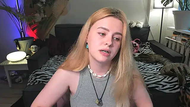 Alexa_Pirs Live XXX-Chat