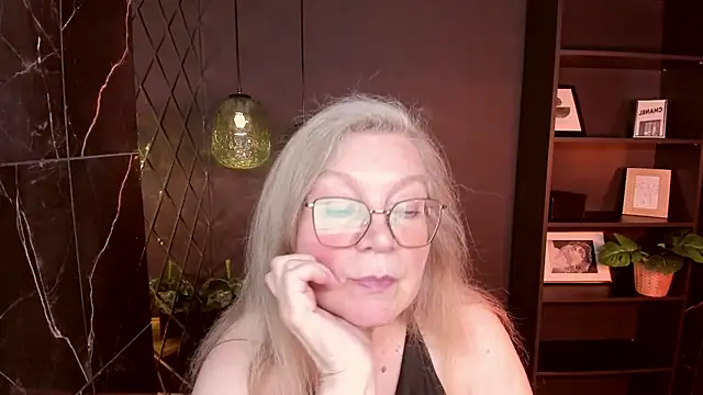 Онлайн чат XXX NataliMellow