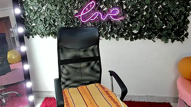 DestinyHills Live XXX-chat