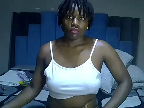 melanin_moon 现场XXX聊天