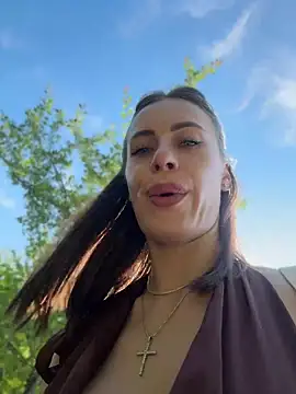 צ'אט XXX בשידור חי של _JessyRey_