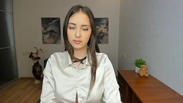 Chatroom XXX en direct de Effy_Royse