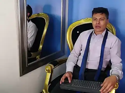 AquilesTaylor Show in webcam
