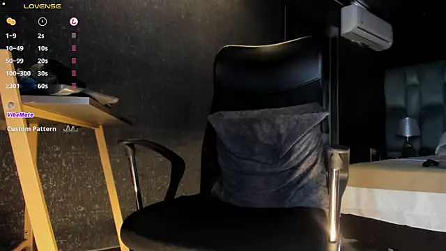 Chat +18 de MarkWalker__ ao vivo