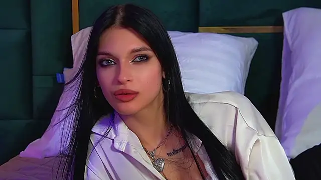 Chat +18 de BeverlyMost ao vivo