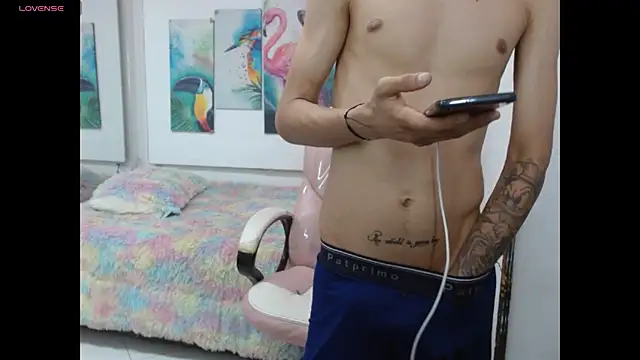 แชท XXX สดของ benjamin_anthony