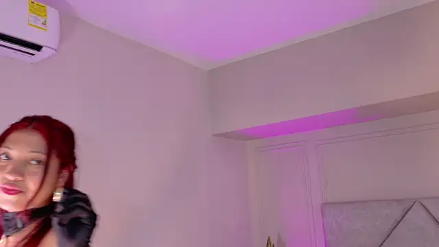 Czat XXX na żywo – EmmaWilliammss