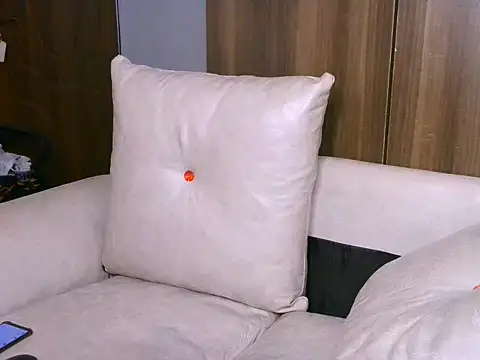 Bustycece's Live XXX Chat