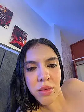 Jetf_Andrea_couple Adlı Modelin Canlı XXX Sohbeti