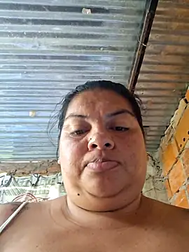 Juli_Powl's Live XXX Chat