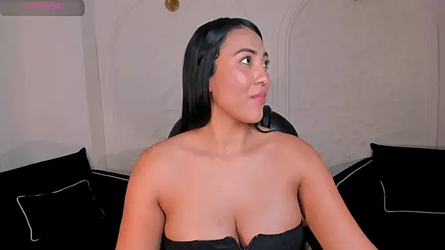 Chat +18 de NatalieLewis ao vivo