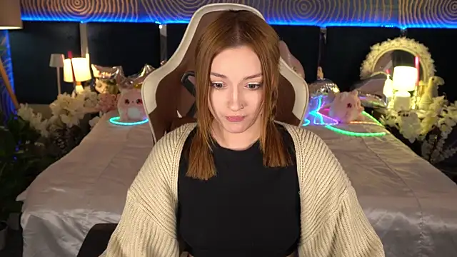 LizzaMoonn – Kamerová šou