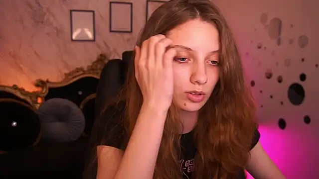 Chat XXX ao vivo de CuteeFoxy