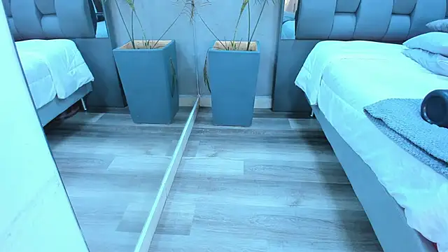 XXX chat uživo modela Charlie___Musk