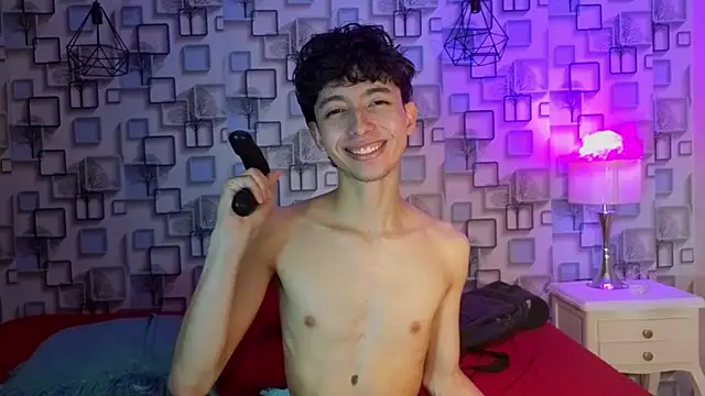 Twink_Sebas7 élő XXX-chatje