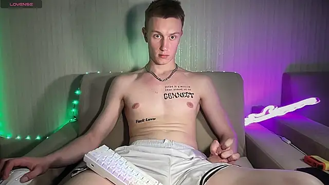 Travis_Gracile Adlı Modelin Canlı XXX Sohbeti