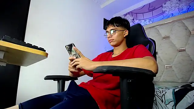 แชท XXX สดของ zxvn_n