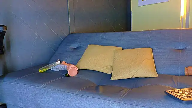 XXX chat uživo modela ALANNFERRER