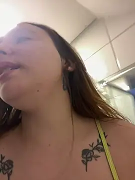 Živý XXX chat AMORINHA_S2_
