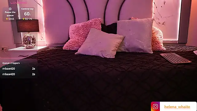 Helena_Whaite's Live XXX Chat