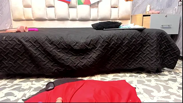 Milf_Drip élő XXX-chatje