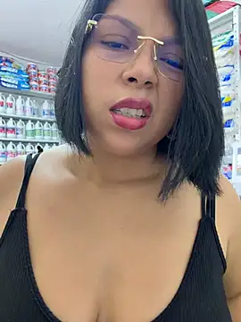ISABELLA__LUNA's Live XXX Chat