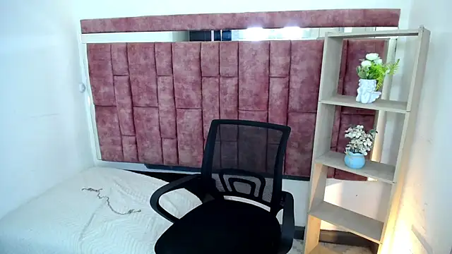 DeboraRaquel – Naživo XXX chat