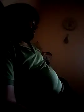 ynroh_87 webcam show