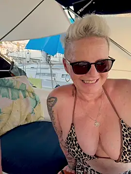German_Milf 现场XXX聊天