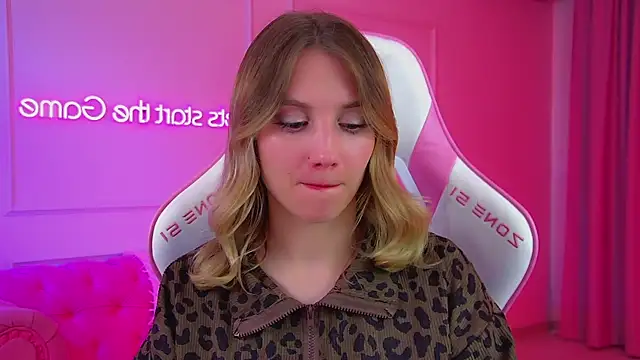 StacyEvances' Live XXX Chat