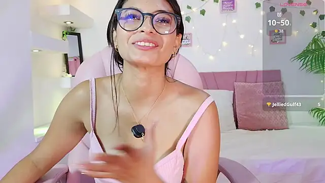 isabel_space Adlı Modelin Canlı XXX Sohbeti